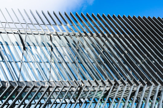 Angled parallel lines on the facade