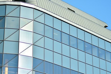 Obraz premium The windows of a modern building for offices. Business buildings architecture.
