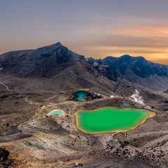 Sunrise at the Emerald Lakes at the popular Tongariro Alpine Crossing hike in New Zealand