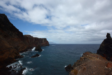 Fototapeta na wymiar along the wild coast of Madeira, Portugal
