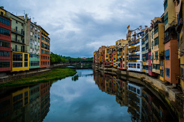 Girona 12