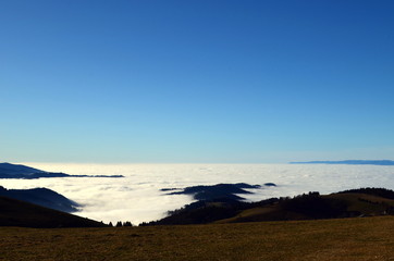 Blick vom Schauinsland in den Nebel