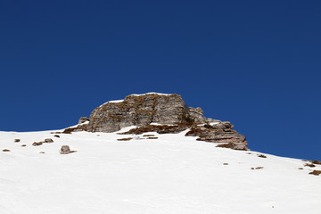 cima dolomiti innevata