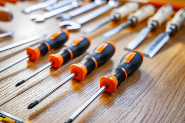 Schraubendreher Schraubenzieher Handwerker renovieren tool