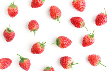 Fototapeta na wymiar fresh strawberries on white background
