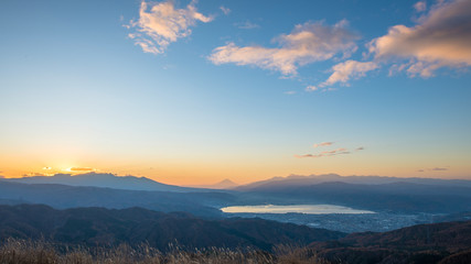 【秋】高ボッチ高原の夜明け