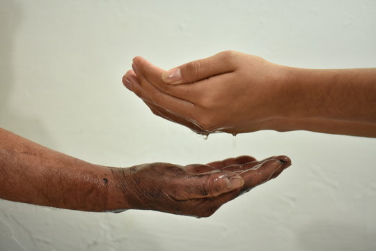 Apoyo al pr&oacute;jimo