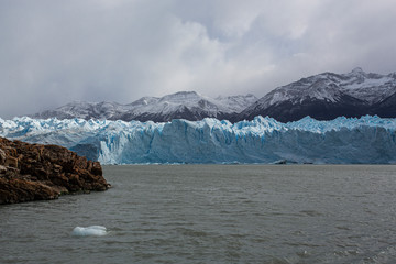Perito Moreno guided tours - El Calafate, Argentina