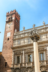 Obraz premium Verona, Italy. View of Maffei Palace (Palazzo Maffei) in sunny day.