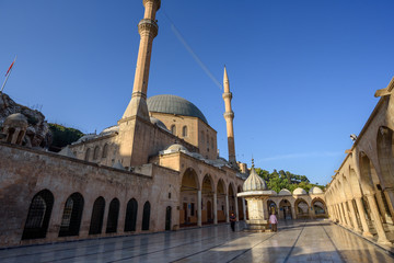 Fototapeta na wymiar 16th century Dergah Camii or Mevlid-i Halil Mosque in Sanliurfa, Turkey