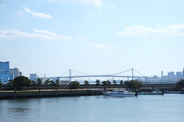 春の浜離宮恩賜庭園の風景