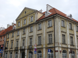 Fototapeta na wymiar Old house in Warsaw