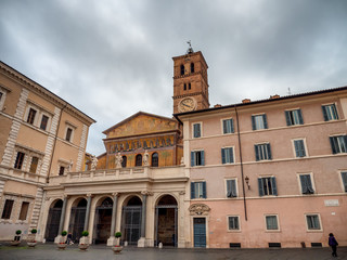 Fototapeta na wymiar Santa Maria in Trastevere Basilica, Rome Italy