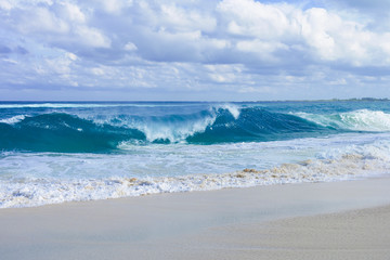 Fototapeta na wymiar Waves in the Bahamas