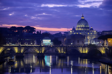 Fototapeta na wymiar st peters basilica at night