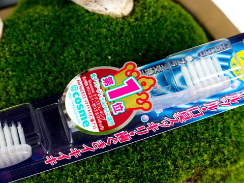 Japanese toothbrush Kiss You.