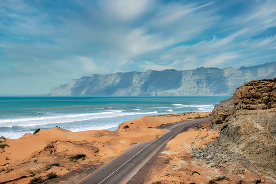 「Balochistan」の画像 - 1,432 件の Stock 写真、ベクターおよびビデオ | Adobe Stock
