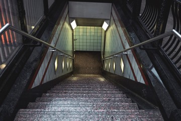 escalator to sub train 