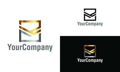 Naklejka premium Luxury letter M and construction logo icon design template elements. Vector logo template for company.