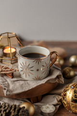 cup of coffee on the wooden backgraund
