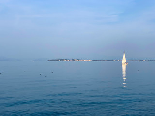 sailboat garda lake italy