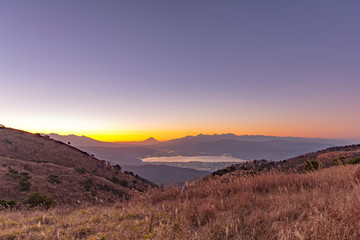 【秋】高ボッチ高原の夜明け