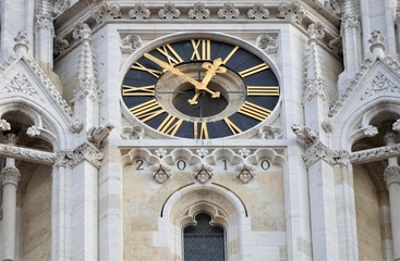 Big golden Zagreb cathedral clock