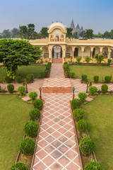 Footpath in the courtyard gaden of a hotel in Orchha, India