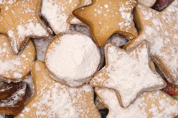 Cookies sprinkled with powdered sugar