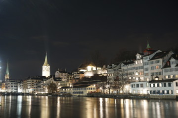Obraz na płótnie Canvas View of Lake Zurich