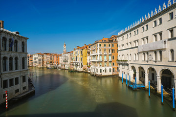Fototapeta na wymiar View of Grand canal taken from Rialto bridge in Venice, Italy.