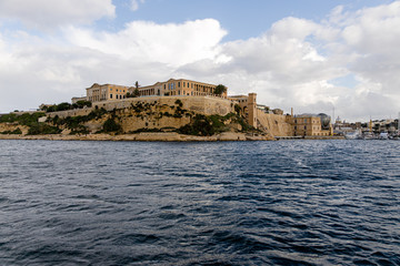 Naklejka premium Valletta from Sea, Malta
