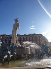 Apollo auf der Fontaine du Soleil (Sonnenbrunnen) - Place Masséna - Nizza