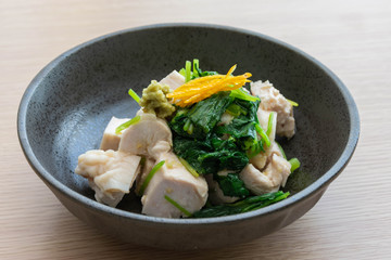 鶏むね肉の鳥わさ
