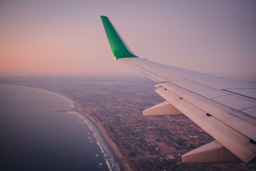 Obraz premium 早朝の飛行機からの風景