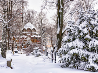  Nikolskoe cemetery is one of the three graveyards of the Alexaner Nevsky Lavra.