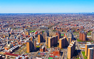 Naklejka premium New York City aerial Panoramic view with urban skyline and residential buildings in Downtown Brooklyn. NYC, USA. Cityscape. American Panorama of Metropolis. NY in US
