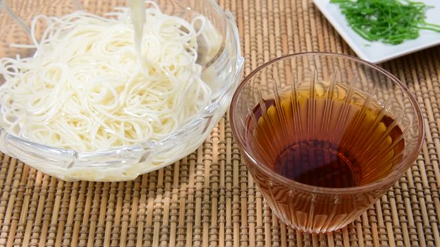 夏の味覚　素麺
