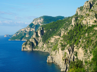 Fototapeta na wymiar The Rugged and Mountainous Almalfi Coastline in Italy