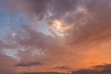 Fototapeta na wymiar Storm Sunset 02