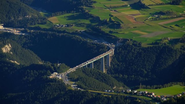The Europa Bridge, Europabr&uuml;cke,