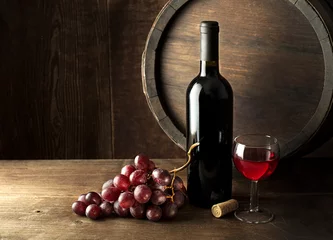 Fotobehang Red wine © Dušan Zidar