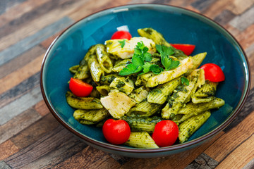Chicken penne with Pesto sauce