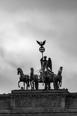 Berlin Brandenburger Tor Quadriga Pferde Victioria Streitwagen Deutschland Hauptstadt Tor Quadriga...