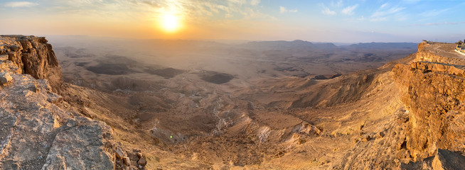 Sunrise in Negev Desert. View of the Makhtesh Ramon Crator at Mitzpe Ramon, Sothern Negev, Israel. - 313643462