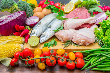 Obraz na płótnie Canvas mediterranena diet : fish,meat and ingredients