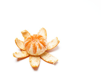 Naklejka na ściany i meble slices of tangerine on white background