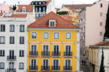 Fototapeta na wymiar houses in old town of, lissabon, portugal, vacation, city