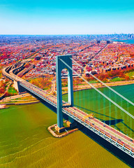 Obrazy na Szkle  Widok z lotu ptaka z mostem Verrazano-Narrows nad Upper Bay i Lower Bay. Łączy Brooklyn i Staten Island. Obszar Manhattan, Nowy Jork USA. Stany Zjednoczone Ameryki, Nowy Jork, USA.