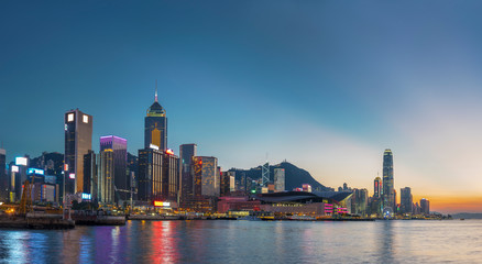 Fototapeta na wymiar Panorama of Hong Kong city under sunset